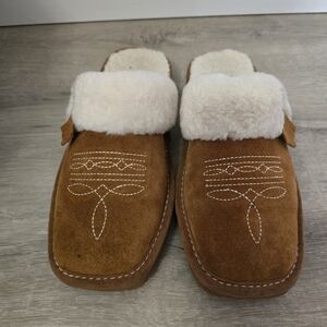 EUC Women's Ariat Jackie Square Toe Western Slippers Chestnut Size 8